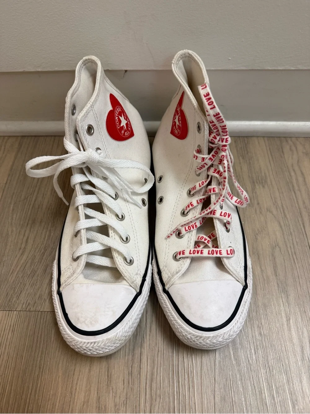 Converse high top